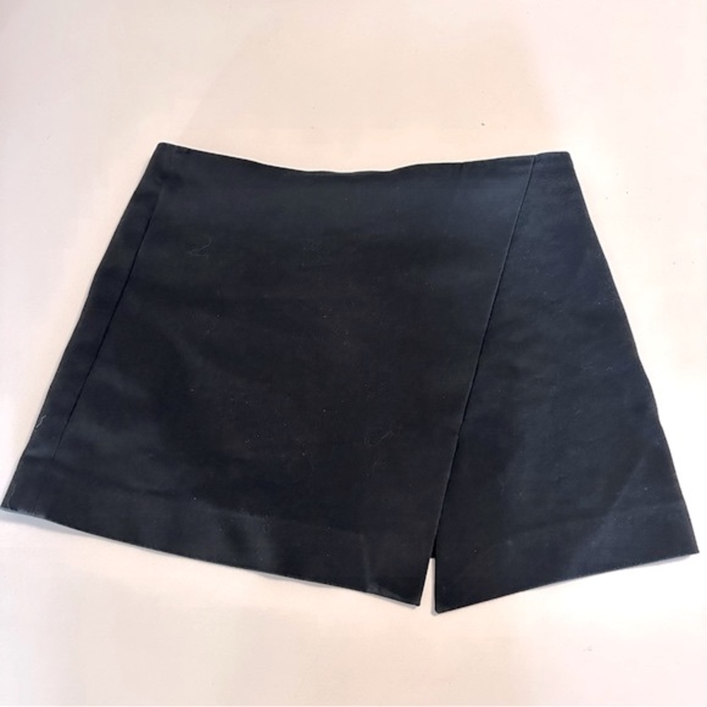 Zara black mini skirt
